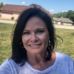 Meet your Posher, Cindy